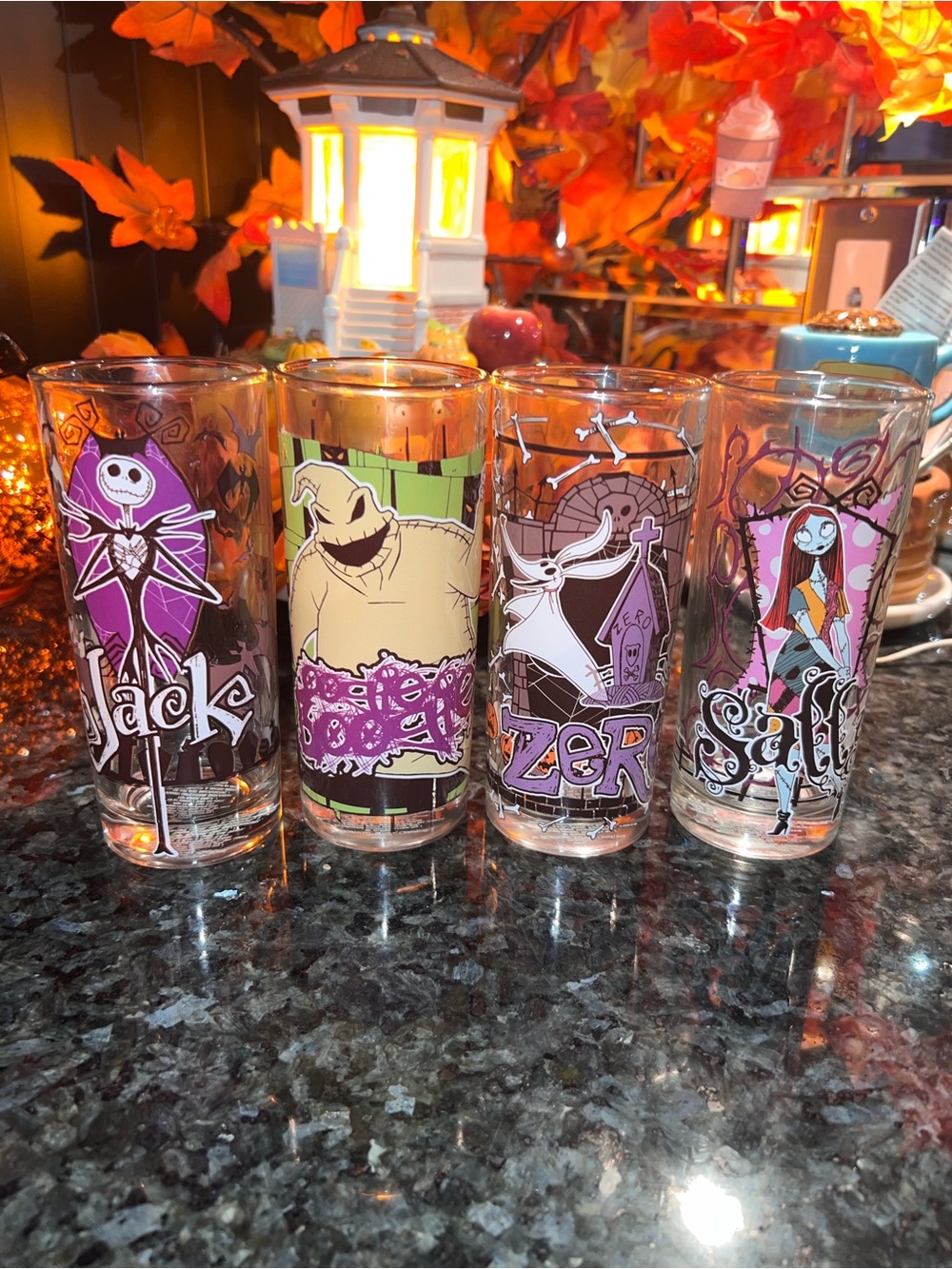 Disney nightmare before Christmas glasses set